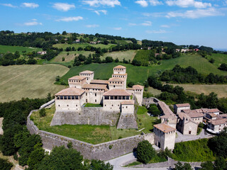Fototapeta na wymiar Castello di Torrechiara