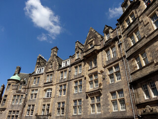 Fototapeta na wymiar Historical buildings in Cockburn Street, Edinburgh, Scotland, UK.