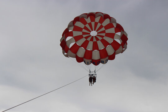 Parasailing during holidays in Croatia
