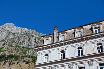 aristocratic mansion in the mountains
