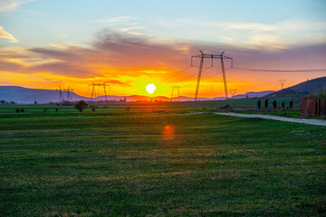 Obraz na płótnie Canvas sunset in the field