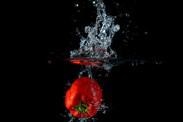 dark, water, splash, black, red, bell pepper, freshness, yellow, raw, still life, healthy eating, ripe, food, pepper, vegetable, indoors, food and drink, health, three objects, healthy, cut out, produ