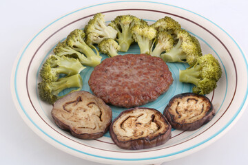 burger with eggplant and brocoli