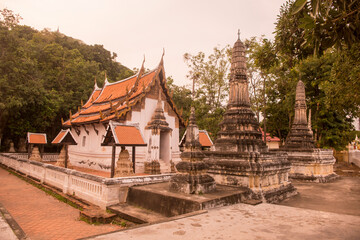THAILAND PHETBURI WAT SRA BUA TEMPLE