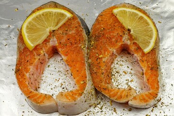 Preparing salmon for roasting