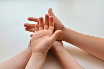 child handshake, union, friendship.
