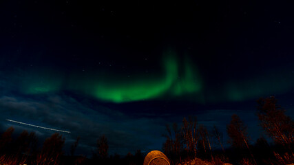 Polarlichter (aurora borealis) über Tromsö, Finnmark, Norwegen