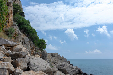 Fototapeta na wymiar rocky coast of western Ai-Todor cape in Gaspra