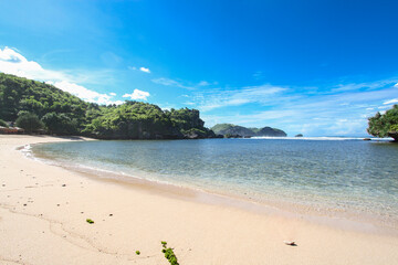 Obraz premium Ndrini beach, Gunung kidul, Yogyakarta, tropical beach in Indonesia