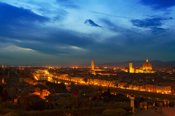 Fototapeta na wymiar Florence panoram at night