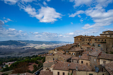 Fototapeta na wymiar Volterra Tuscany, Toskana town skyline, church and panoramic view, Italy, Fall 