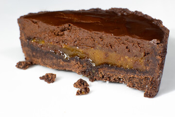 small cake close-up cutaway.