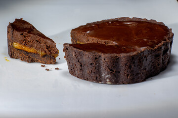 small cake close-up cutaway.