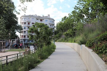 Le square Villeboeuf à Saint Etienne, parc public et grand espace vert, ville de Saint Etienne, département de la Loire, France