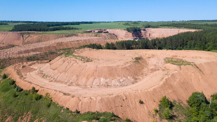 Naklejka premium Ichalkovsky quarry. Limestone, chalk and gypsum stone mining