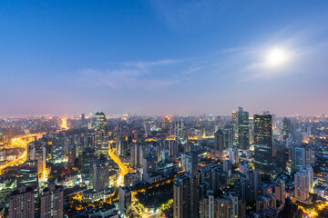 Fototapeta na wymiar city skyline in shanghai china