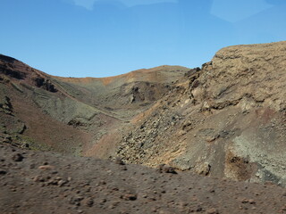 Krater und Vulkan Landschaft © Linos