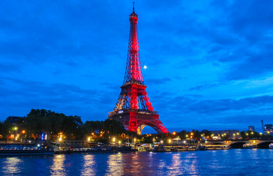 PARIS - 28 Septembre ,2017: Eiffel Tower in the Dusk on Septembre 28 lit up to to celebrate 300 millionth visitor since 1889 opening, 2017. It is the most visited monument of France.