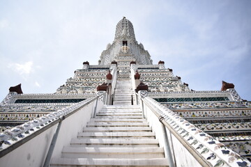 The majestic temples of Bangkok. 