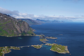 Norway, Norwegen, Lofoten, Reine, Hamnoy, Reinebringen