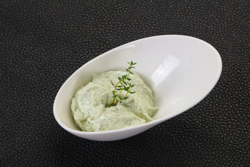 Cottage cream snack with herbs
