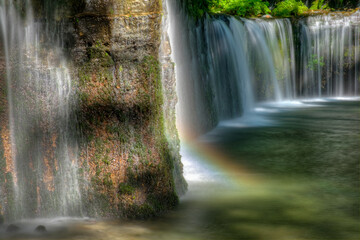 白糸の滝（虹）