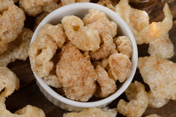 Crackling/ Pork belly (torresmo)