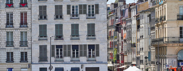 Fototapeta premium Bayonne. historical city in the south of France near of Spain