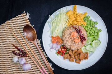 Rice mixed with shrimp paste, a meticulous menu of making Get a delicious full flavor flavor Thai food with charm