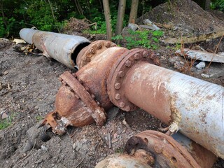 Replacing old rusty water pipes