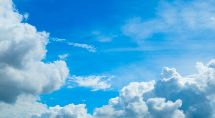 clear blue sky with cloud.