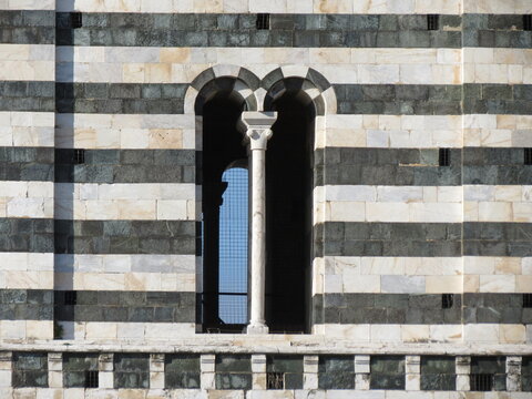 Romanesque bifora window