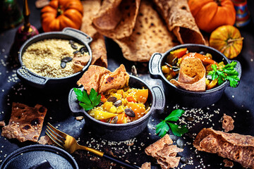 Indisches Kürbis Curry mit Chapatis