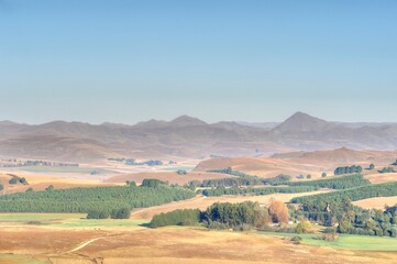 Obraz premium WINTER LANDSCAPES southern Drakensberg, kwazulu Natal, South Africa 