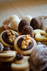 Biscotti di Natale con le noci