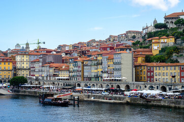 Fototapeta na wymiar Douro river embankment, Ribeira district, Porto city, Portugal