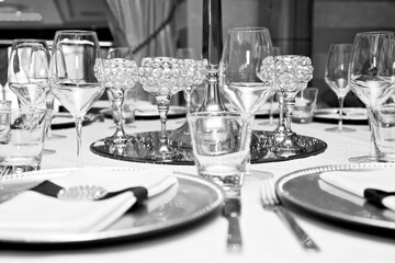 wedding table setting in black and white