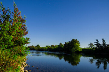 paisajes naturaleza  campo flores  pastizales bobinos   volcanes  rio Chile Sudamerica cascada arboles