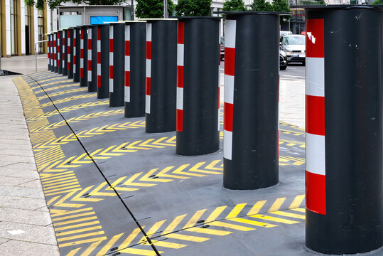 The Truckbloc at the Breitscheidplatz are supposed to protect people from possible attacks.