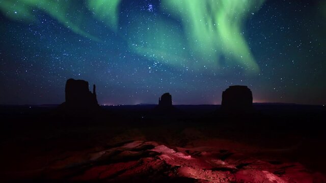 Aurora Solar Storm Monument Valley Milky Way Galaxy Time Lapse Dolly R