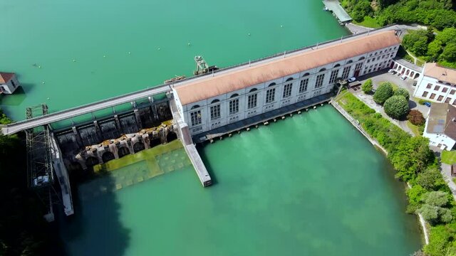 Wasserkraftwerk M&uuml;hleberg, Schweiz