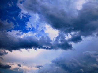 Naklejka na ściany i meble sky and clouds at afternoon