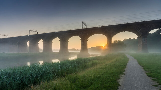 Dutton viaduct