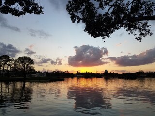Fototapeta premium sunset over the river
