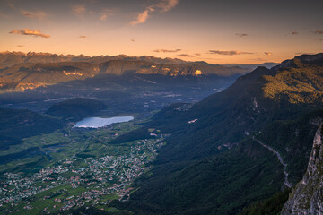 Fototapeta na wymiar Beautiful views from Monte Penegal in Italian South Tyrol.