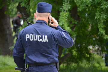 Policjanci na służbie.  © FotoDax