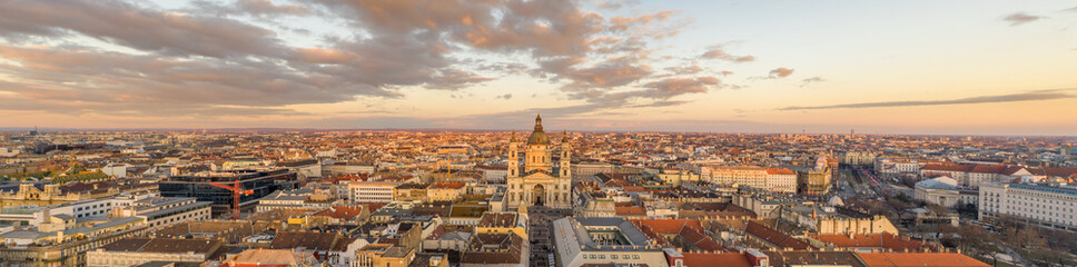 Fototapeta na wymiar Panoramic aerial drone shot of St. Stephen Basilica during Budap