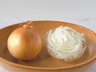 玉ねぎと玉ねぎスライス