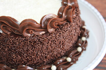Prestigious cake