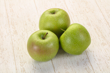 Green ripe apple